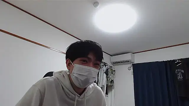 Snapshot of pychan chatting on December 21, 2025, 12:18 pm pychan online show from December 21, 2025, 12:18 pm