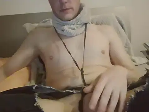 iluvhottenns online show from May 25, 2026, 4:01 am