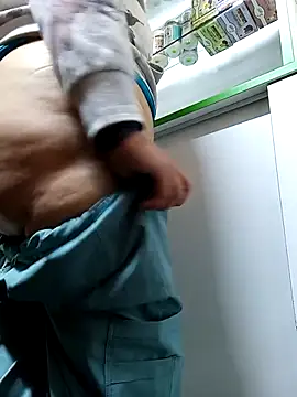 Gatubela212 online show from April 22, 2026, 10:38 pm