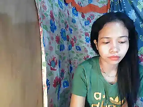 Snapshot of PinaySkinnyGirl chatting on February 23, 2026, 9:15 pm PinaySkinnyGirl online show from February 23, 2026, 9:15 pm