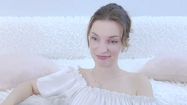 Beauty Alex online show from July 28, 2026, 2:19 am