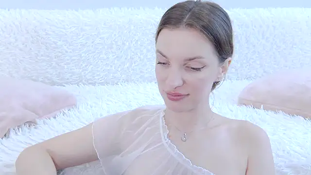 Beauty Alex online show from July 31, 2026, 4:12 am