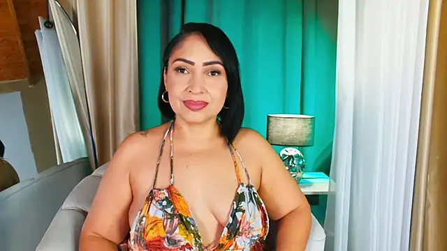 Madissononee online show from November 29, 2025, 2:23 am