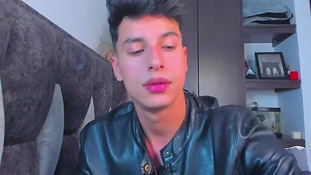 I Gabriel online show from January 13, 2025, 11:06 pm