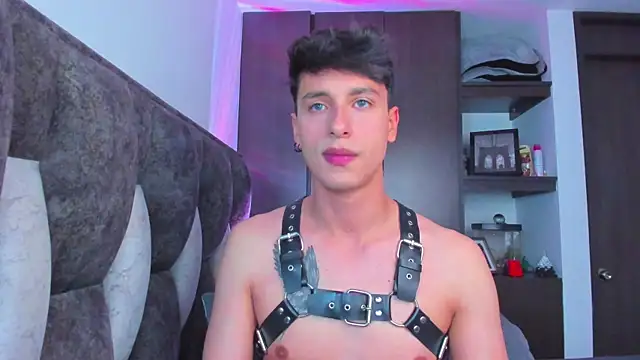 I Gabriel online show from February 3, 2025, 10:11 pm