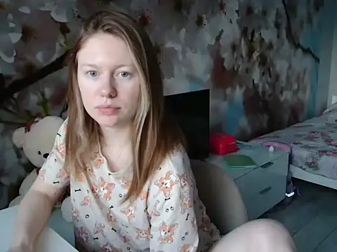 ConnieDaw online show from December 15, 2024, 4:29 am