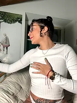 Lauyako online show from January 11, 2026, 8:38 pm