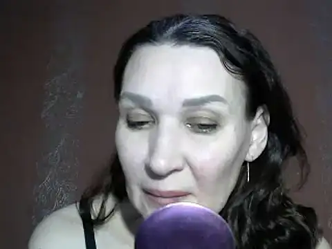 Snapshot of PrettyAndWild chatting on February 11, 2025, 5:07 pm PrettyAndWild online show from February 11, 2025, 5:07 pm