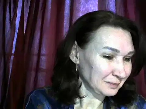 Snapshot of PrettyAndWild chatting on December 7, 2024, 11:34 am PrettyAndWild online show from December 7, 2024, 11:34 am