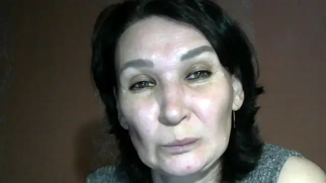 Snapshot of PrettyAndWild chatting on September 19, 2025, 3:38 pm PrettyAndWild online show from September 19, 2025, 3:38 pm