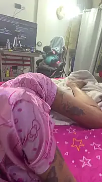 Nella Dolls online show from March 4, 2026, 4:53 am