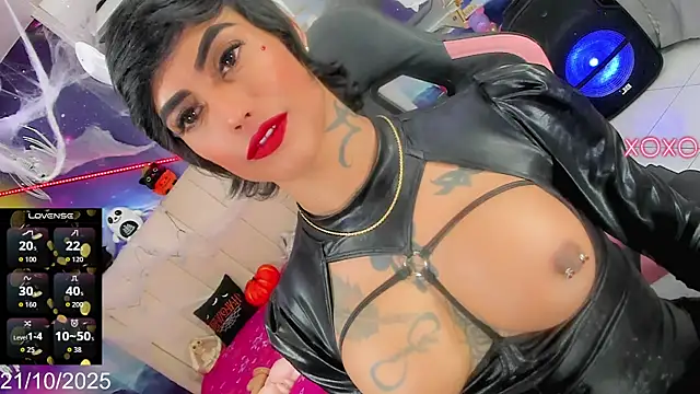 Nella Dolls online show from October 22, 2025, 12:43 am