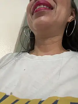 Snapshot of Lia_sexx chatting on February 14, 2026, 12:05 pm Lia sexx online show from February 14, 2026, 12:05 pm