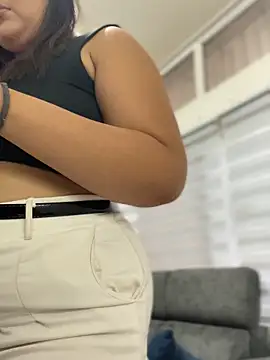 Snapshot of Lia_sexx chatting on February 15, 2026, 12:04 pm Lia sexx online show from February 15, 2026, 12:04 pm