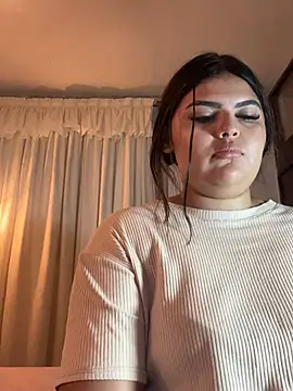 Snapshot of Lia_sexx chatting on February 19, 2026, 12:13 pm Lia sexx online show from February 19, 2026, 12:13 pm