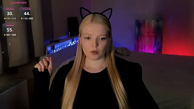 Snapshot of Ssweet_annie chatting on April 14, 2026, 5:29 pm Ssweet annie online show from April 14, 2026, 5:29 pm