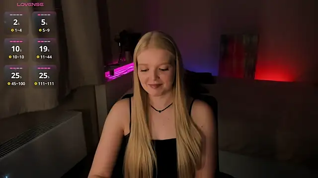 Snapshot of Ssweet_annie chatting on March 25, 2026, 5:12 pm Ssweet annie online show from March 25, 2026, 5:12 pm