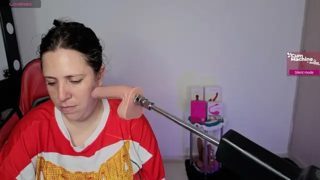 valery adams1 online show from February 25, 2026, 3:51 am