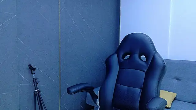 Snapshot of Britney_taylor_ chatting on February 16, 2026, 7:12 pm Britney taylor online show from February 16, 2026, 7:12 pm