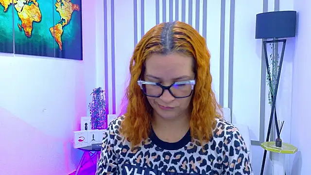 Britney taylor  online show from October 29, 2025, 9:58 pm