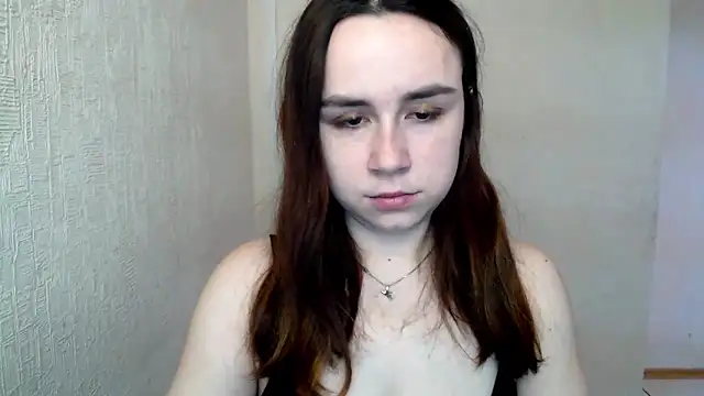 Snapshot of VeryVeryVeryShy_ chatting on February 24, 2026, 6:47 am VeryVeryVeryShy online show from February 24, 2026, 6:47 am