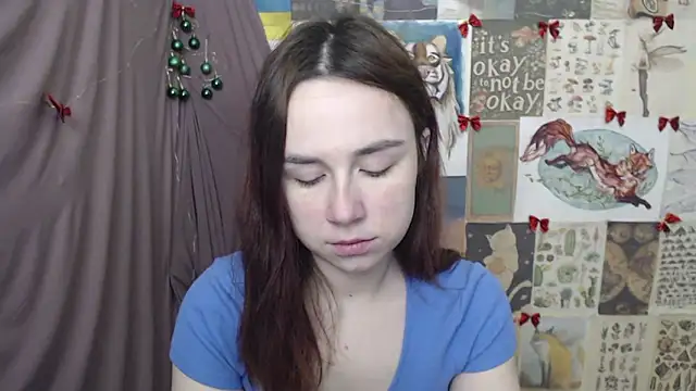 Snapshot of VeryVeryVeryShy_ chatting on January 16, 2026, 6:28 am VeryVeryVeryShy online show from January 16, 2026, 6:28 am