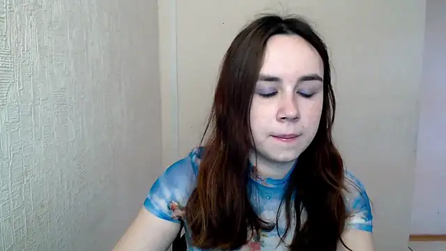 Snapshot of VeryVeryVeryShy_ chatting on February 23, 2026, 6:47 am VeryVeryVeryShy online show from February 23, 2026, 6:47 am