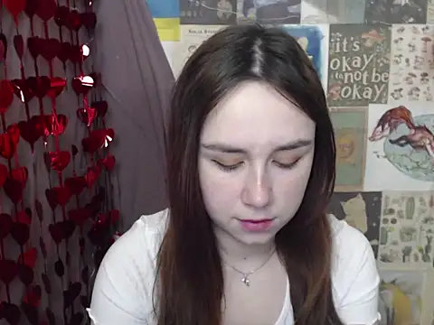 Snapshot of VeryVeryVeryShy_ chatting on February 19, 2026, 7:16 am VeryVeryVeryShy online show from February 19, 2026, 7:16 am