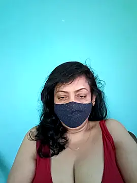 Snapshot of love_suman chatting on May 2, 2026, 1:00 am love suman online show from May 2, 2026, 1:00 am