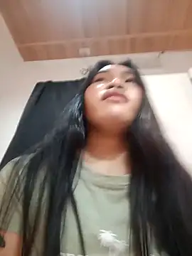 Ur Fantastic Lina online show from February 16, 2026, 3:21 pm