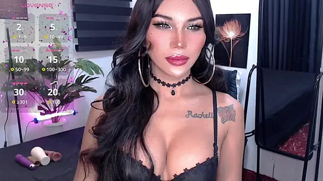 Snapshot of Your_Sex_EnchantressXx chatting on November 13, 2025, 9:24 am Your Sex EnchantressXx online show from November 13, 2025, 9:24 am