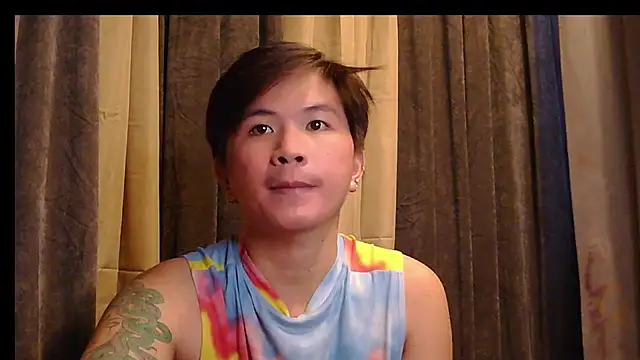 Snapshot of Sexy_Handsome_Drex chatting on October 9, 2025, 12:38 pm Sexy Handsome Drex online show from October 9, 2025, 12:38 pm