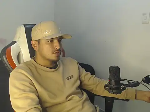 kylian 07 online show from July 25, 2026, 2:41 am