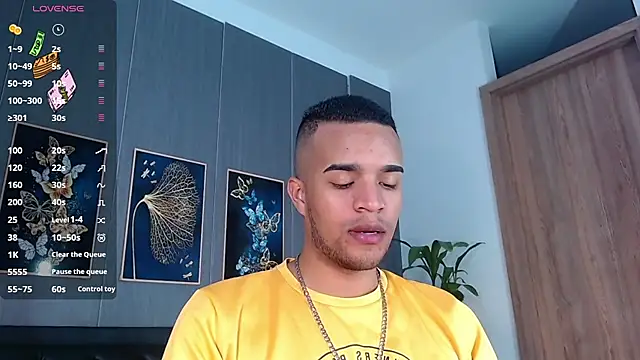 Snapshot of Bigcock_21cm_ chatting on March 19, 2025, 7:49 pm Bigcock 21cm online show from March 19, 2025, 7:49 pm