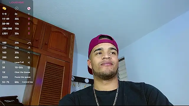 Snapshot of Bigcock_21cm_ chatting on February 26, 2025, 3:54 pm Bigcock 21cm online show from February 26, 2025, 3:54 pm