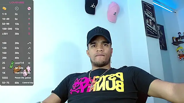 Snapshot of Bigcock_21cm_ chatting on March 4, 2025, 1:17 pm Bigcock 21cm online show from March 4, 2025, 1:17 pm