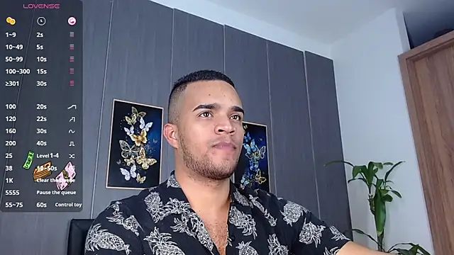 Snapshot of Bigcock_21cm_ chatting on March 21, 2025, 7:35 pm Bigcock 21cm online show from March 21, 2025, 7:35 pm