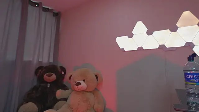 Snapshot of Dubois_Amy chatting on February 11, 2025, 9:56 pm Dubois Amy online show from February 11, 2025, 9:56 pm