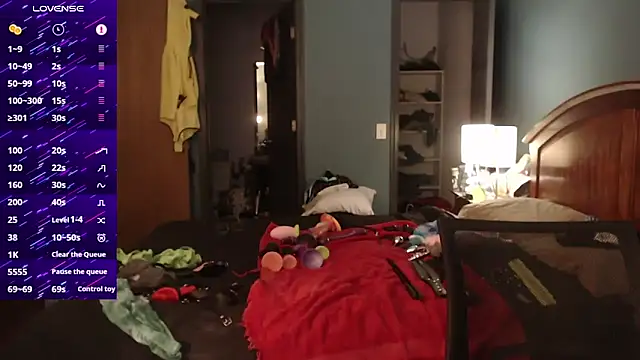 Snapshot of kinkywolf429 chatting on November 11, 2025, 4:57 pm kinkywolf429 online show from November 11, 2025, 4:57 pm