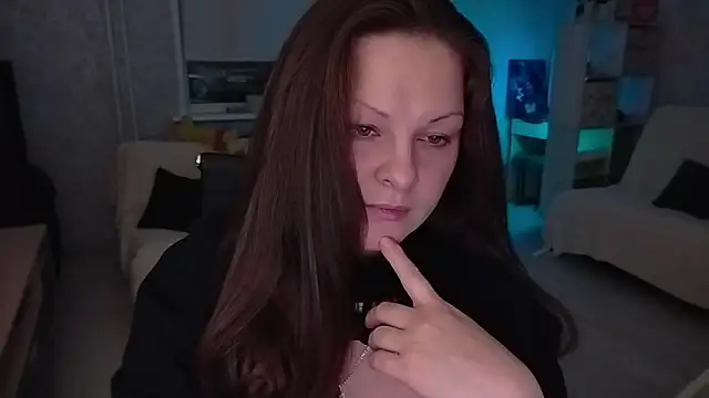 Marla Singerrr online show from November 14, 2025, 8:45 pm