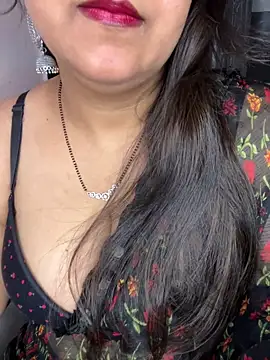 Snapshot of Zoya_Varma004 chatting on March 28, 2026, 5:41 am Zoya Varma004 online show from March 28, 2026, 5:41 am