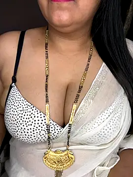 Zoya Varma004 online show from September 20, 2025, 6:57 pm