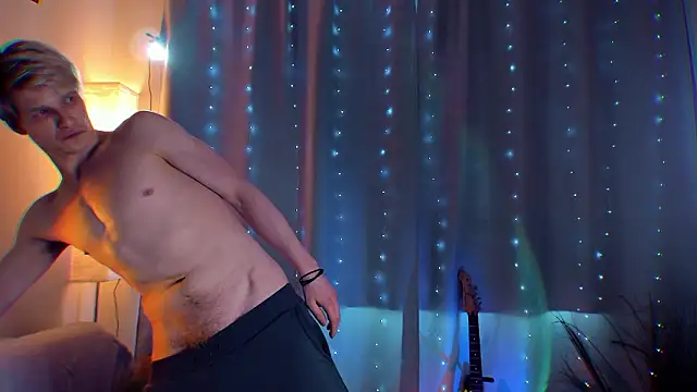 Breston Sweet online show from March 27, 2026, 6:11 am