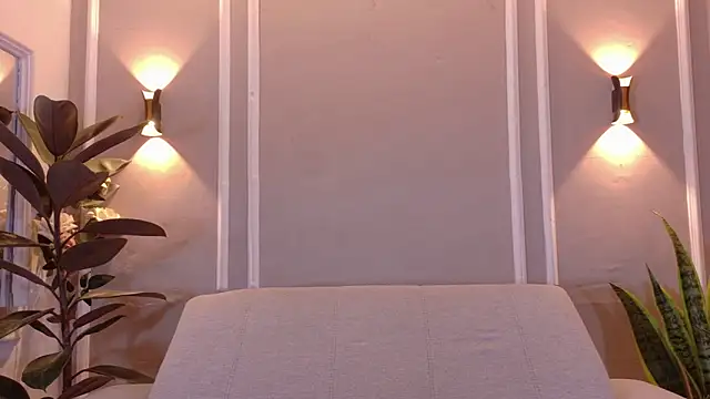 isa kiss online show from March 25, 2026, 12:26 pm