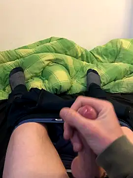 youngcock9inche online show from January 8, 2026, 1:17 pm