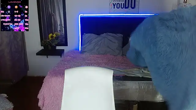 Snapshot of Keyla01_ chatting on March 2, 2026, 6:14 am Keyla01 online show from March 2, 2026, 6:14 am