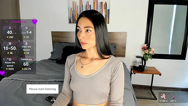 Snapshot of Ginebraa_Saenz chatting on February 17, 2025, 1:33 pm Ginebraa Saenz online show from February 17, 2025, 1:33 pm