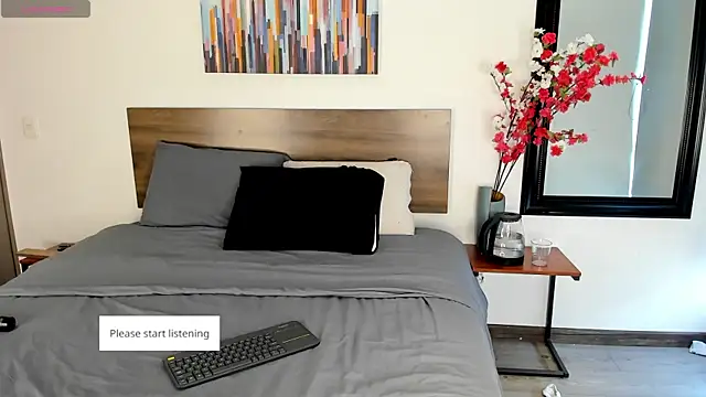 Snapshot of Ginebraa_Saenz chatting on December 9, 2024, 2:17 pm Ginebraa Saenz online show from December 9, 2024, 2:17 pm