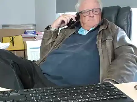 bigbadjon69 online show from September 23, 2025, 4:03 pm