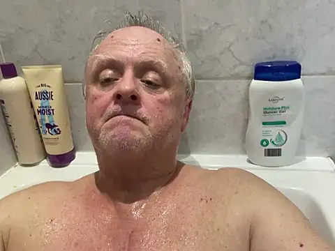 bigbadjon69 online show from February 17, 2025, 3:33 pm